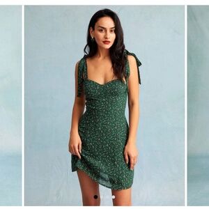 Rihoas Green Sweetheart Neck Floral Slip Mini Dress